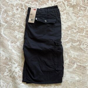 Levi Men’s black cargo shorts